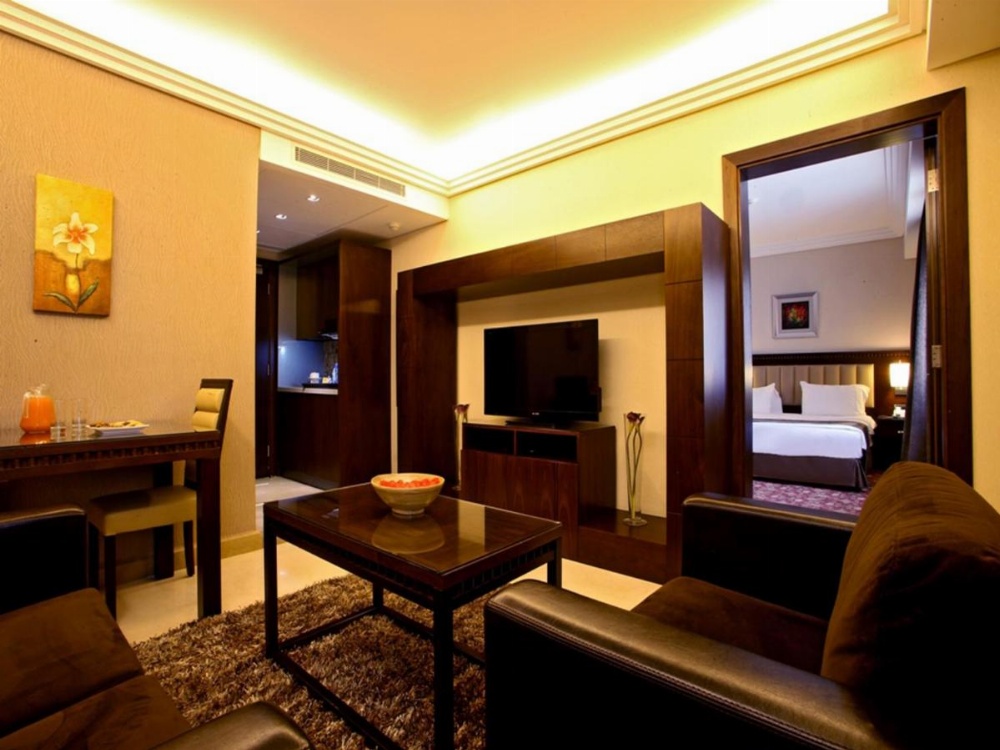 Room image 3